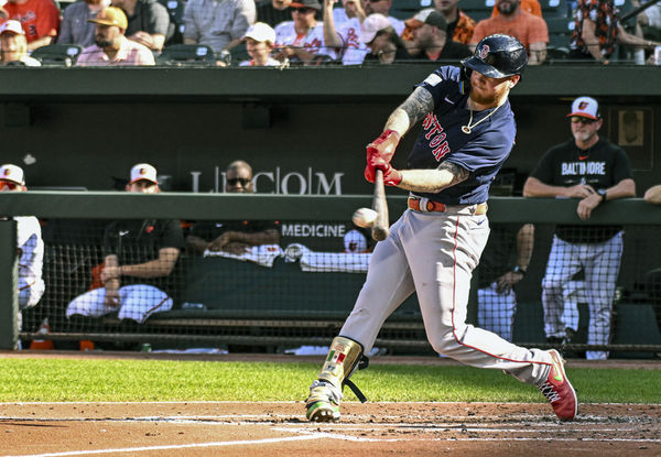 BALTIMORE, MD - October 01: Boston Red Sox right fielder Alex Verdugo (99) bats during the Boston Red Sox versus the Baltimore Orioles on October 1, 2023 at Oriole Park at Camden Yards in Baltimore, MD.  (Photo by Mark Goldman/Icon Sportswire)