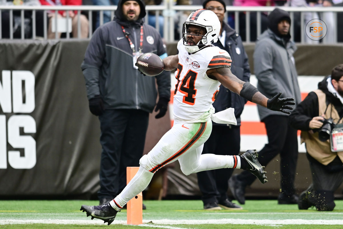 Dec 15, 2024; Cleveland, Ohio, USA; Cleveland Browns running back Jerome Ford (34) scores a touchdown during the second half against the Kansas City Chiefs at Huntington Bank Field. Credit: Ken Blaze-Imagn Images