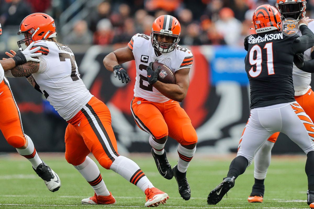 Dec 11, 2022; Cincinnati, Ohio, USA; Cleveland Browns running back Nick Chubb (24) runs with the ball against the Cincinnati Bengals in the first half at Paycor Stadium. Credit: Katie Stratman-USA TODAY Sports