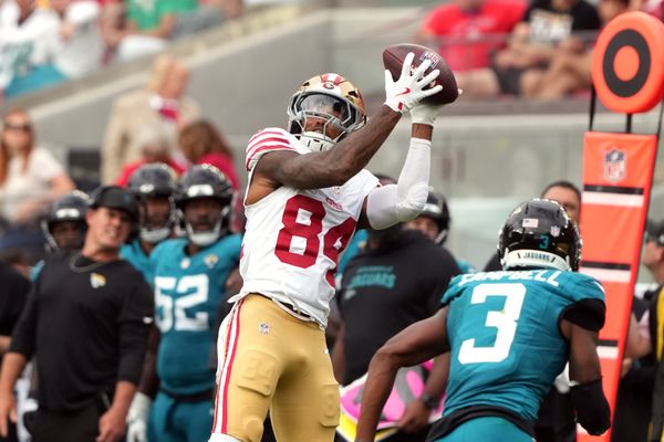 Sep 28, 2025; Santa Clara, California, USA; San Francisco 49ers wide receiver Kendrick Bourne (84) catches a pass against Jacksonville Jaguars cornerback Tyson Campbell (3) during the fourth quarter at Levi's Stadium. Mandatory Credit: Darren Yamashita-Imagn Images