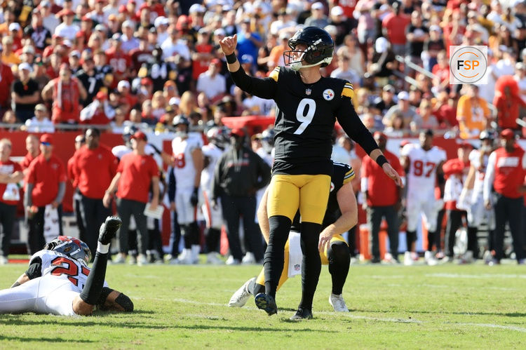 Oct 18, 2026; Tampa, Florida, USA;  Pittsburgh Steelers kicker Chris Boswell (9) looks on after kicking a field goal during the fourth quarter against the Tampa Bay Buccaneers at Raymond James Stadium.  Credit: Kim Klement Neitzel-Imagn Images