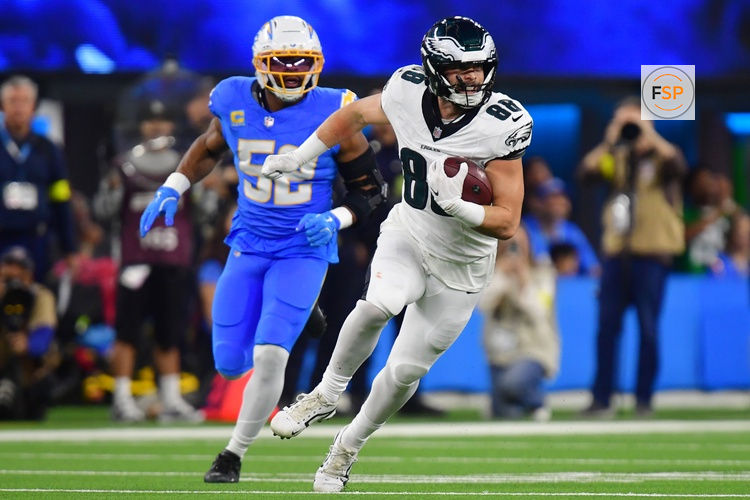 Dec 8, 2025; Inglewood, California, USA; Philadelphia Eagles tight end Dallas Goedert (88) runs against the Los Angeles Chargers in the first half at SoFi Stadium. Credit: Gary A. Vasquez-Imagn Images