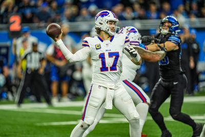Way-Too-Early Fantasy Football Quarterback Rankings for 2025: Which Dual-Threat Star will Lead the Way? image