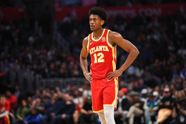 LOS ANGELES, CA - JANUARY 08: Atlanta Hawks Forward De'Andre Hunter (12) looks on during a NBA game between the Atlanta Hawks and the Los Angeles Clippers on January 8, 2023 at Crypto.com Arena in Los Angeles, CA. (Photo by Brian Rothmuller/Icon Sportswire)
