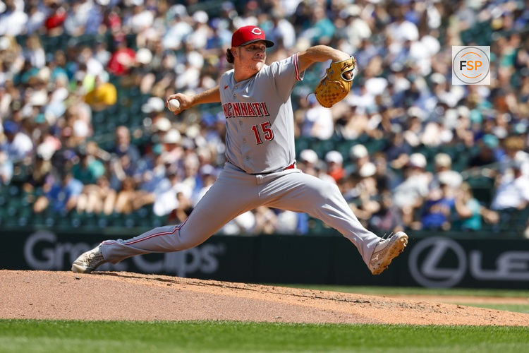 Jul 22, 2026; Seattle, Washington, USA; Cincinnati Reds pitcher Emilio Pagán (15) throws against the Seattle Mariners during the ninth inning at T-Mobile Park. Credit: Joe Nicholson-Imagn Images