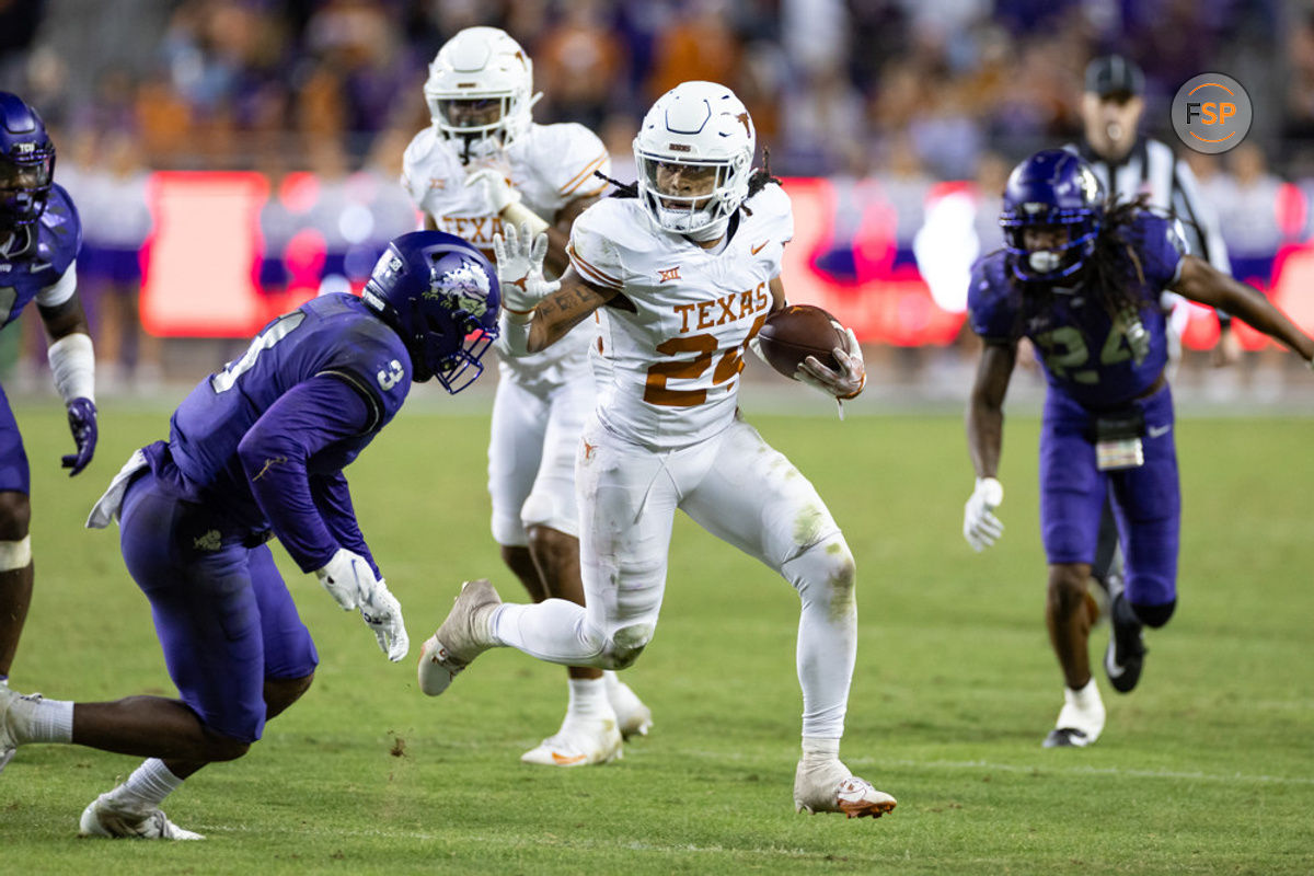 FORT WORTH, TX - NOVEMBER 11: Texas Longhorns running back Jonathon Brooks (#24) runs up field during the college football game between the Texas Longhorns and TCU Horned Frogs on November 11, 2023 at Amon G. Carter Stadium in Fort Worth, TX.  (Photo by Matthew Visinsky/Icon Sportswire)