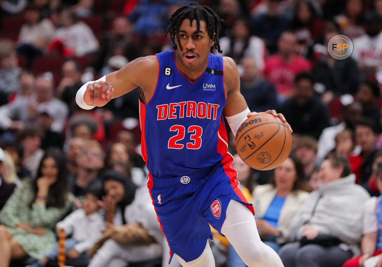 CHICAGO, IL - APRIL 09: Detroit Pistons guard Jaden Ivey (23) in action during a NBA game between the Detroit Pistons and the Chicago Bulls on April 9, 2023 at the United Center in Chicago, IL. (Photo by Melissa Tamez/Icon Sportswire)