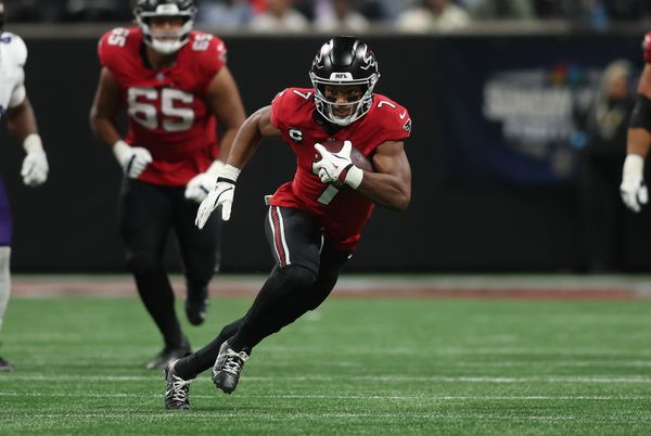 Oct 11, 2026; Atlanta, Georgia, USA;  Atlanta Falcons running back Bijan Robinson (7) runs during the third quarter against the Baltimore Ravens at Mercedes-Benz Stadium.  Mandatory Credit: Brett Davis-Imagn Images