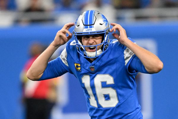 Sep 14, 2025; Detroit, Michigan, USA; Detroit Lions quarterback Jared Goff (16) calls out a play at the line of scrimmage against the Chicago Bears during the first quarter of the game at Ford Field. Mandatory Credit: Lon Horwedel-Imagn Images