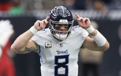 Nov 24, 2024; Houston, Texas, USA; Tennessee Titans quarterback Will Levis (8) calls an audible against the Houston Texans in the first quarter at NRG Stadium. Mandatory Credit: Thomas Shea-Imagn Images