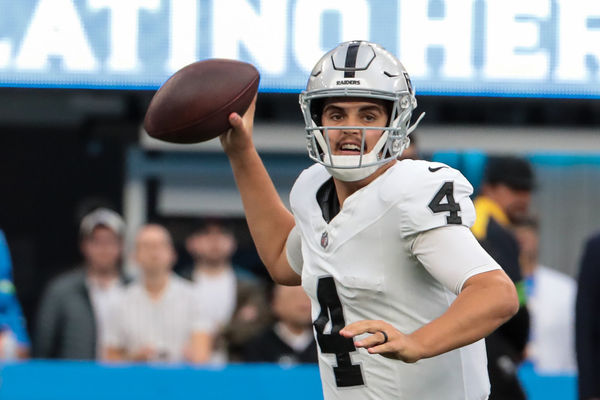 INGLEWOOD, CA - OCTOBER 1: Las Vegas Raiders quarterback Aidan O'Connell (4) passes during the NFL game between the Las Vegas Raiders and the Los Angles Chargers on October 01, 2023, at SoFi Stadium in Inglewood, CA. (Photo by Jevone Moore/Icon Sportswire)