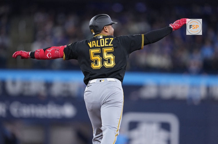 BASEBALL-MLB-TOR-PIT/
